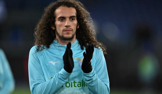 Daha İstanbul'a inmeden şaşırtan talep: 'Galatasaray' i&ccedil;in y&ouml;netimle konuştu