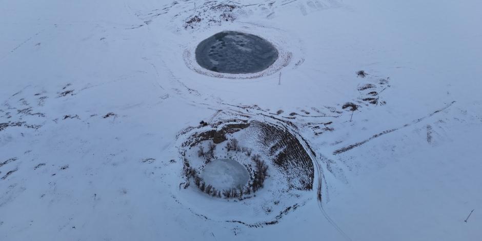 D&ouml;rt mevsim ayrı g&uuml;zel! Tepeden bakıldığında g&ouml;z&uuml; andırıyor