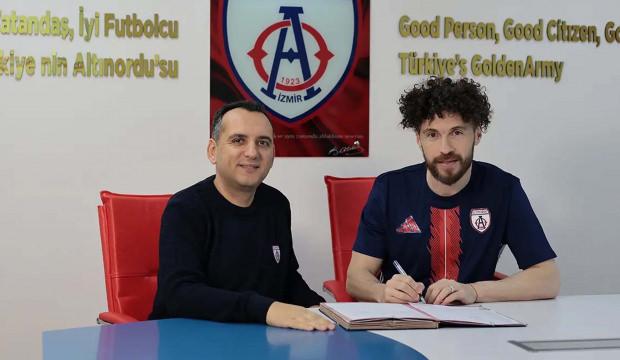 Galatasaray altyapısında yetişti, Beşiktaş'ta oynadı! Şimdi 2. Lig ekibine imza attı