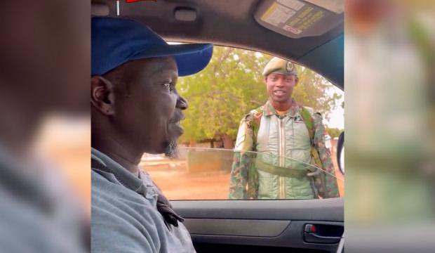 Gambiyalı askerin s&ouml;zleri T&uuml;rk doktoru ağlattı: Her şey vatan i&ccedil;in