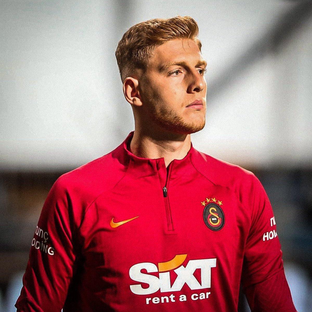 Galatasaraylı futbolcu Metehan Baltacı