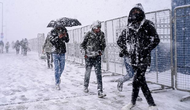 Son dakika! İstanbul'da okullar tatil edildi: Ankara'da taşımalı eğitime ara verildi