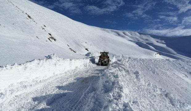 Kara yolunda &ccedil;ığ riski: Ulaşıma kapatıldı!