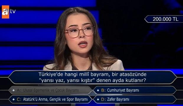 Milyoner'de yarışmacıyı şaşırtan soru: &lsquo;Ben hep yanarım yani Ağustos&rsquo;ta&rsquo;