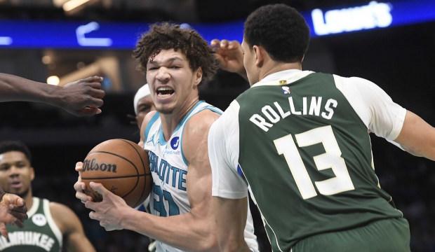 NBA'de Hornets, Jazz'ı 55 sayı farkla yendi