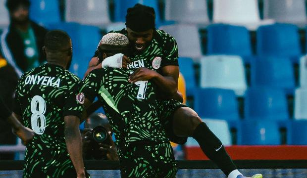 Osimhen şov yaptı! Nijerya yarı finale y&uuml;kseldi