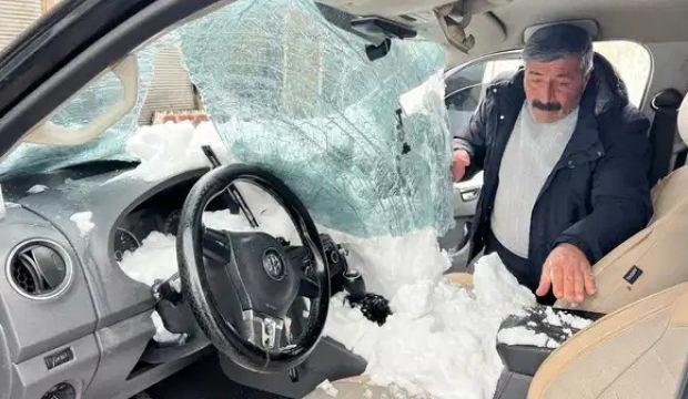 &Uuml;st ge&ccedil;itteki kar, aracın &uuml;zerine d&uuml;şt&uuml;: 1 yaralı!