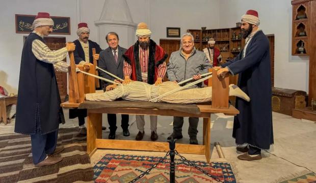 530 yıl &ouml;nce Edirne'de bir tıp &uuml;niversitesi