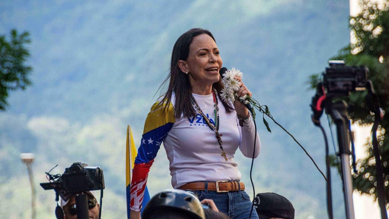 Venezuela muhalefetinin önde gelen ismi ve Nobel Barış Ödülü’nün sahibi Maria Corina Machado