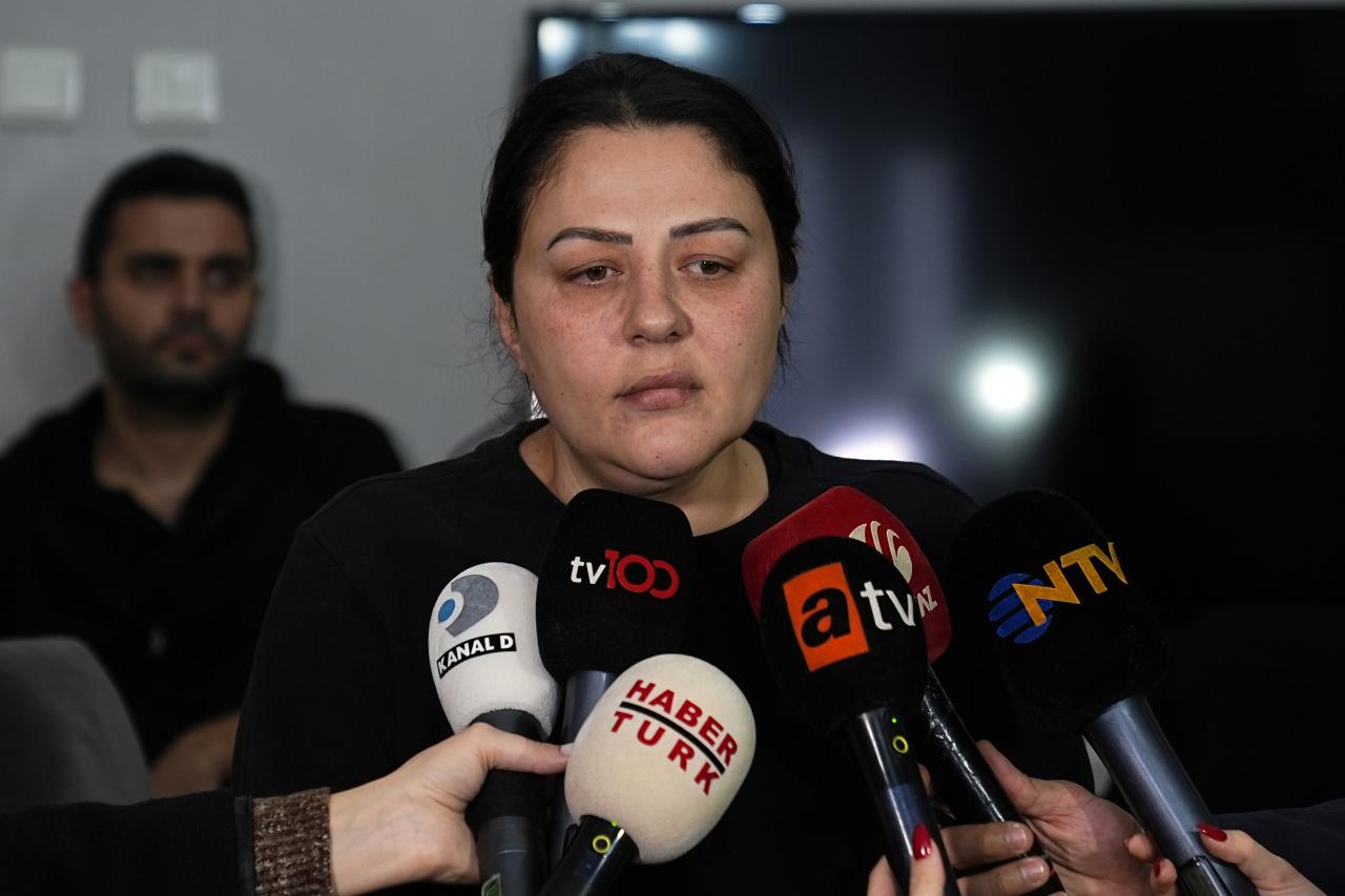 Anne Gülhan Ünlü