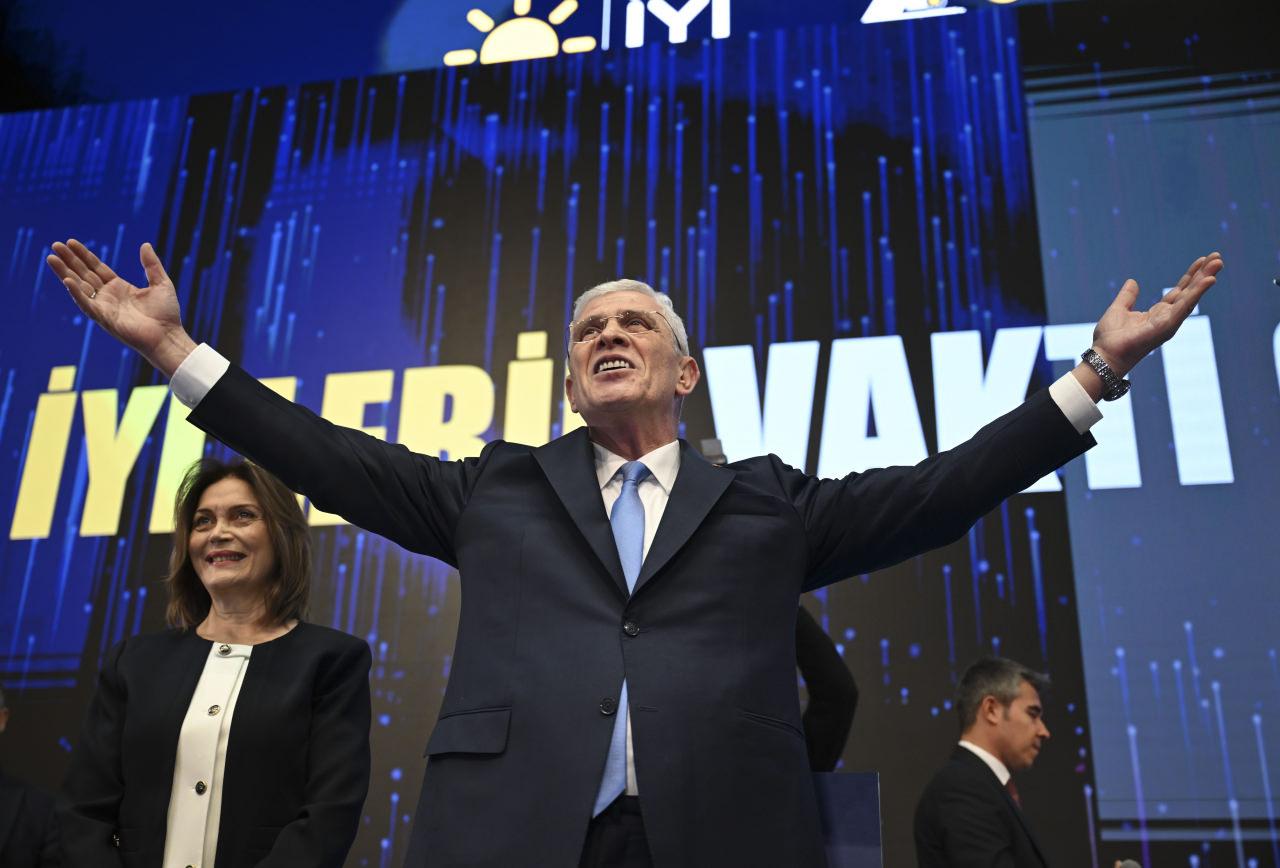 Müsavat Dervişoğlu