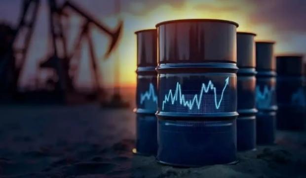 ABD, Venezuela petrol&uuml;n&uuml; satmaya başladı! İlk partiden elde edilen gelir belli oldu