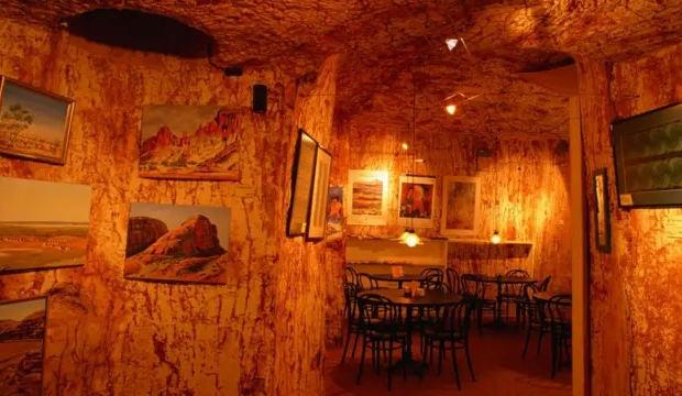 D&uuml;nyanın en sıra dışı k&ouml;y&uuml;! Vizesiz seyahat etme imkanı sağlıyor...