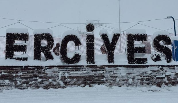 Erciyes Dağı&rsquo;nda kar kalınlığı 180 santimetreye ulaştı