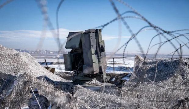 Gr&ouml;nland'ı sadece 1 askerle savunacaklar! Avrupa'dan "siyasi jest"