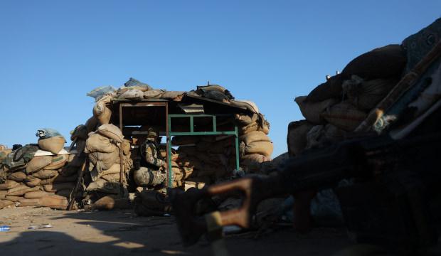 Halep'te operasyon başladı: Suriye ordusu YPG'yi vuruyor: YPG'den &ccedil;ekilme kararı