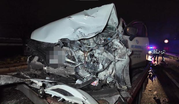 İstanbul'da ters şerit dehşeti! 1'i ağır 2 yaralı