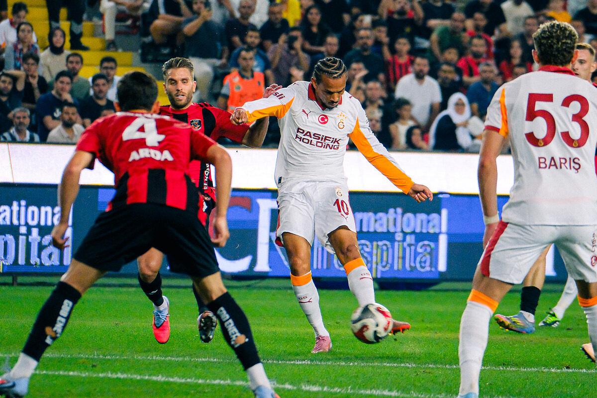 Leroy Sane, Trendyol Süper Lig'de oynanan Gaziantep FK - Galatasaray maçında.