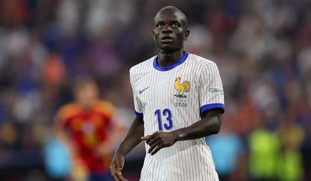 Kante s&ouml;zleşme i&ccedil;in şart koştu: Fenerbah&ccedil;e gemileri yaktı