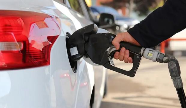 Motorine zam geldi! Gece yarısı fiyatlar g&uuml;ncellendi