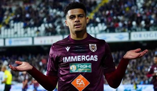 Samsunspor Serie B'yi sallayan gurbet&ccedil;i yıldızı renklerine bağladı