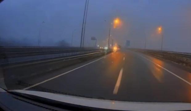 Ters şeritte dehşet sa&ccedil;tı: O anlar saniye saniye kaydedildi