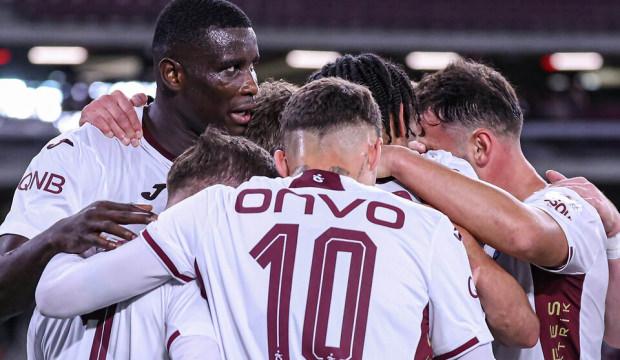 Trabzonspor'un yıldızına Avrupa'dan teklif var: Pazarlıklar s&uuml;r&uuml;yor