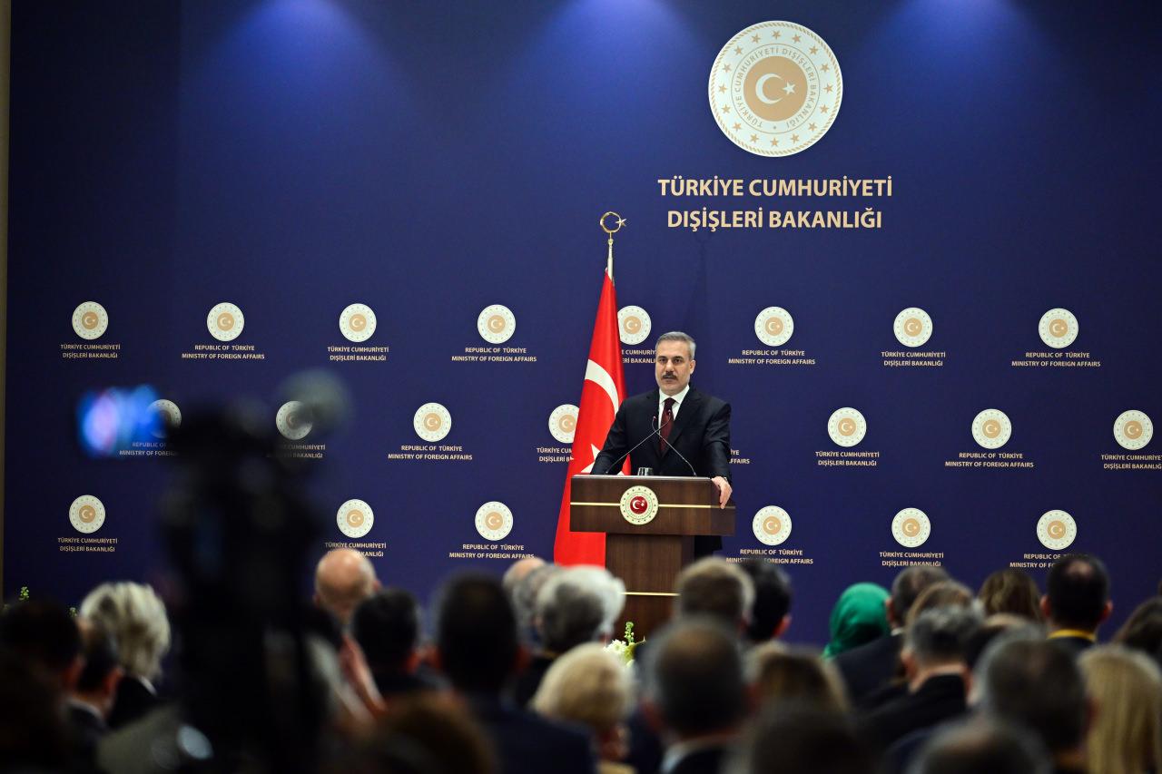 Hakan Fidan İstanbul'da yıllık değerlendirme toplantısında konuştu