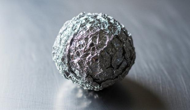 Yapay zeka ve yeşil enerji talebi al&uuml;minyumu u&ccedil;urdu: Fiyatı 3 bin doları aştı