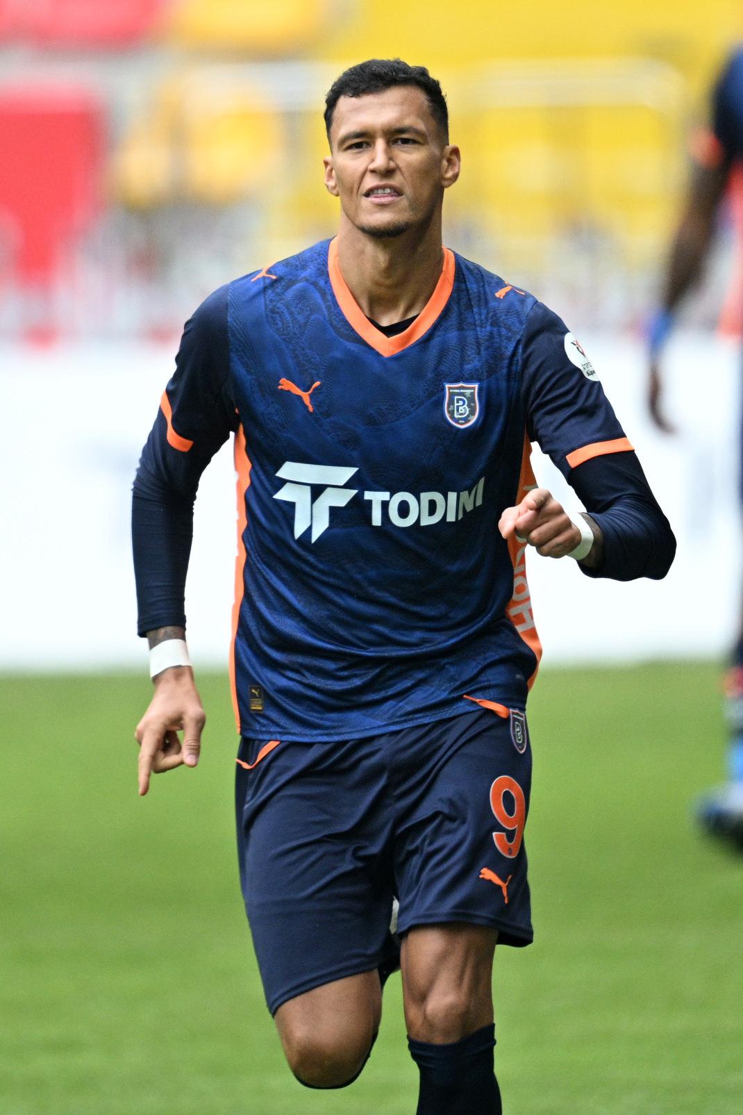 Başakşehir'in ilk golünü atan Selke