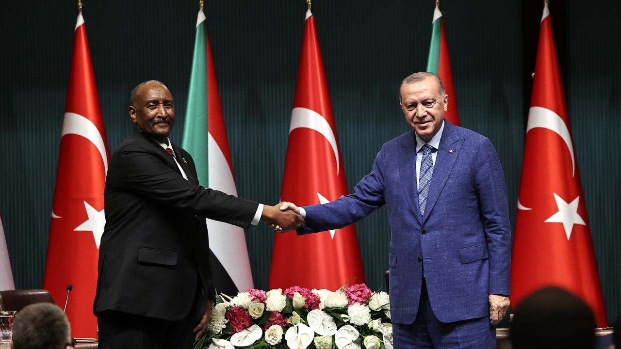 Abdulfettah el-Burhan ve Recep Tayyip Erdoğan