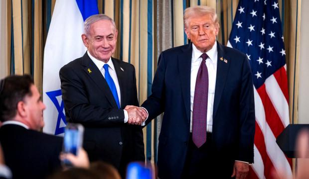 Trump'tan Netanyahu'yu şoke eden a&ccedil;ıklama: &Ouml;v&uuml;nmeyi bırak o bizim malımız