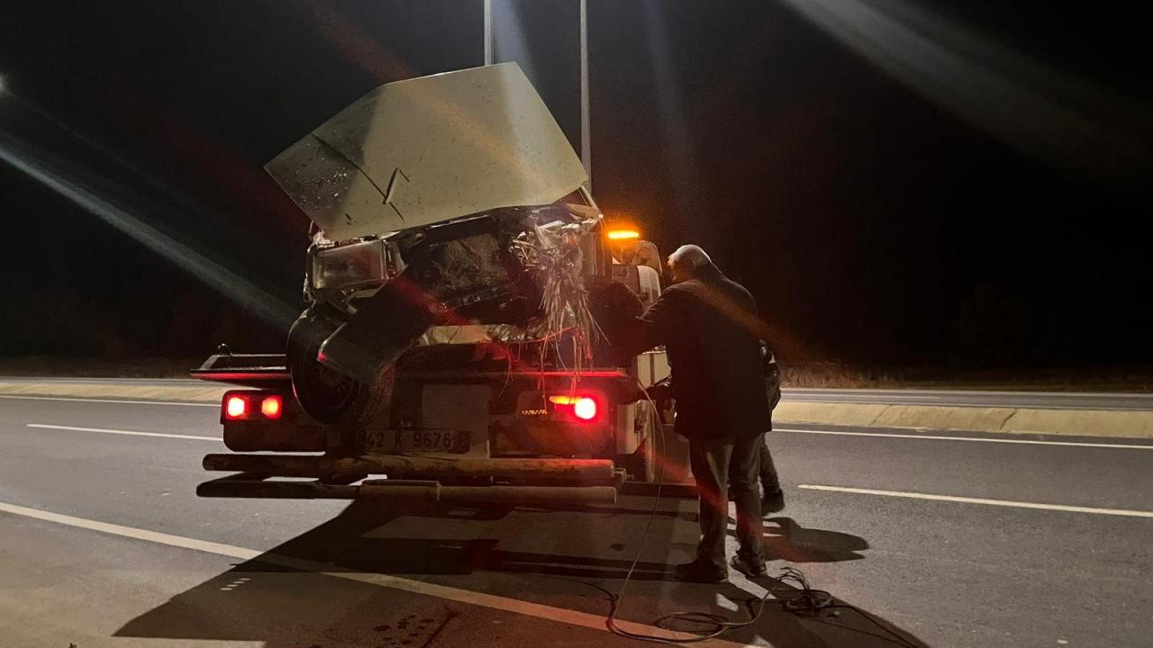 Takla atıp şarampole yuvarlanan aracın sürücü hayatını kaybetti.