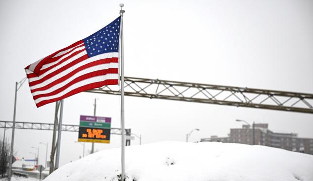 ABD'de felaket! &Ccedil;ok sayıda eyalette acil durum ilan edildi: Binlerce u&ccedil;uş iptal