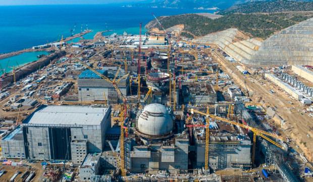 Bakan Bayraktar'dan Akkuyu NGS m&uuml;jdesi: Y&uuml;zde 99'u tamamlandı!