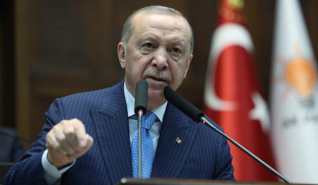 Cumhurbaşkanı Erdoğan'dan bayrağımıza saldıranlara sert tepki: Hainlerden hesap soracağız!