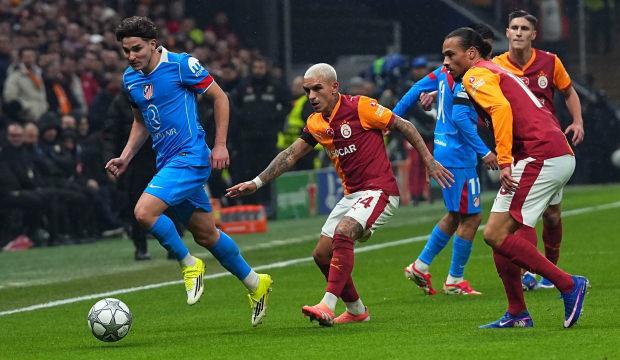 Galatasaray'ın yıldızı Atletico Madrid ma&ccedil;ında sakatlandı