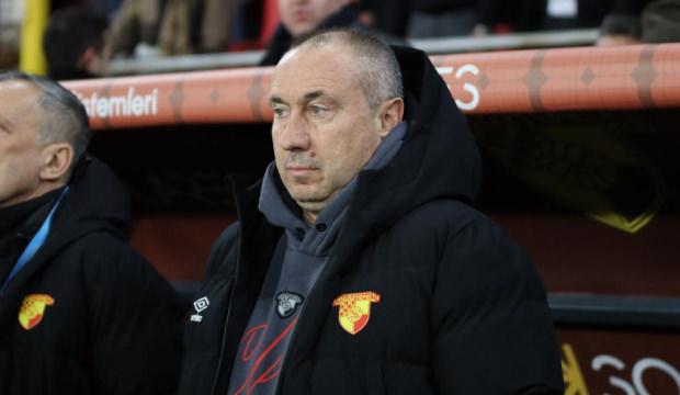 Stoilov galibiyet sonrası &uuml;z&uuml;nt&uuml;s&uuml;n&uuml; a&ccedil;ıkladı!