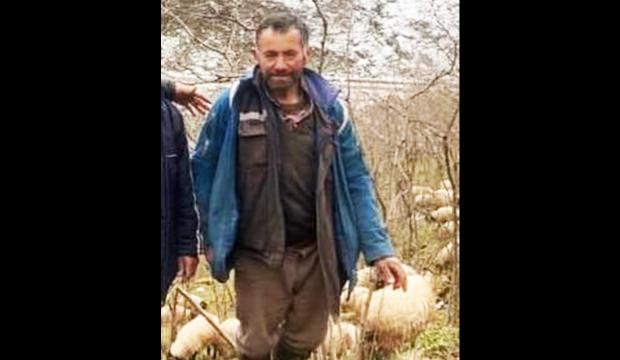 Koyun otlatırken &ccedil;ığ altında kalan &ccedil;obanın feci &ouml;l&uuml;m&uuml;