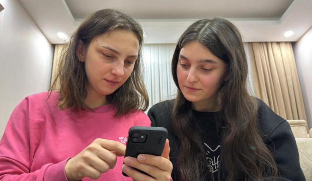 iPhone 11'de g&uuml;venlik tartışması: 11 yaş b&uuml;y&uuml;k ablası telefonunu a&ccedil;abiliyor