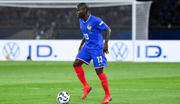 Menajerin tavrı Fenerbah&ccedil;e'yi 'kızdırdı': Kante transferi &ccedil;ıkmaza girdi