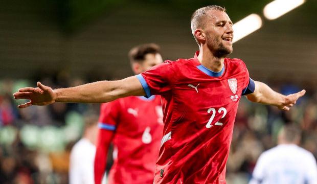 Premier Lig'de 213 ma&ccedil;ı var: Adım adım Galatasaray'a doğru