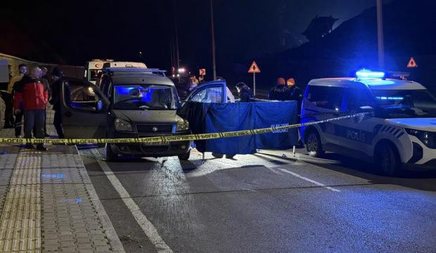 Yasak ilişki yaşadığı sevgilisini boğazını keserek &ouml;ld&uuml;rd&uuml;