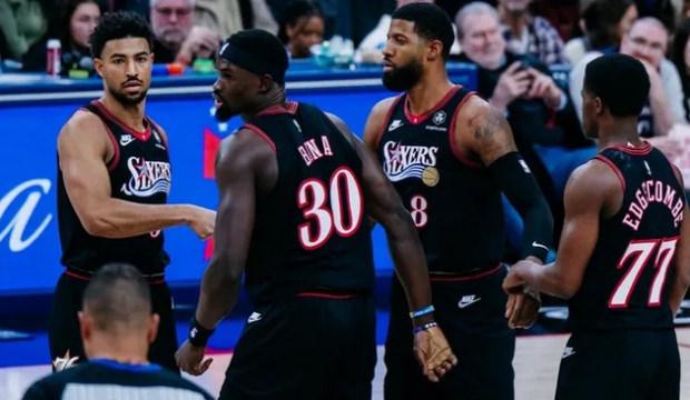 Adem Bona'dan, Milwaukee ma&ccedil;ında 6 sayı, 8 ribaund