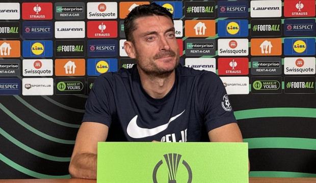 Albert Riera Almanya Bundesliga'nın k&ouml;kl&uuml; ekibinin başına ge&ccedil;ebilir