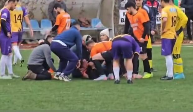Amat&ouml;r ma&ccedil;ta futbolcunun dili boğazına ka&ccedil;tı: Korku dolu anlar kamerada