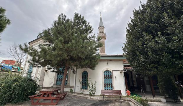 Bala S&uuml;leyman Ağa Camii: Doyuran ve koruyan bir k&uuml;lliyenin yaşayan hik&acirc;yesi