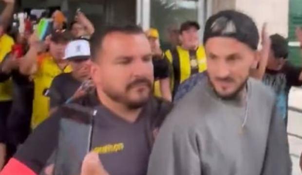 Barcelona SC taraftarından Benedetto'ya tepki: Hırsızlık değil m&uuml;cadele istiyoruz