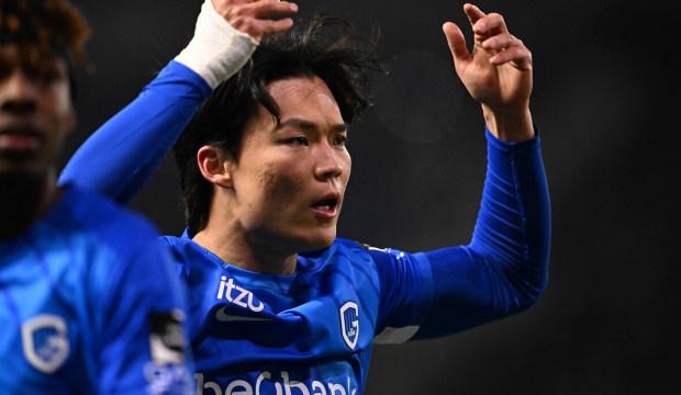 Beşiktaş, G&uuml;ney Koreli forvet i&ccedil;in yeni teklif yapmaya hazırlanıyor