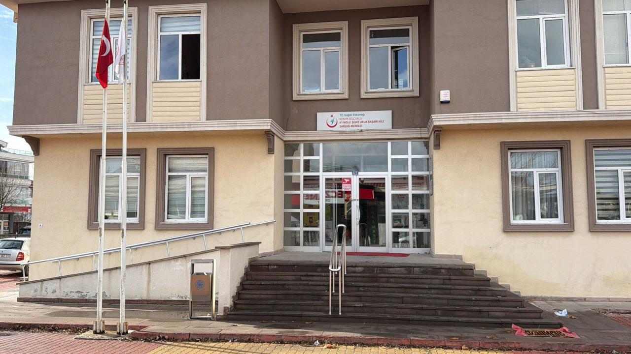 Saldırı, 61 Nolu Şehit Ufuk Başarı Aile Sağlığı Merkezi’nde meydana geldi.